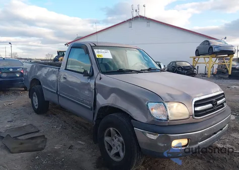 2000 Toyota Tundra Sr5 V8 from USA, damaged, VIN 5TBKT4415YS033183